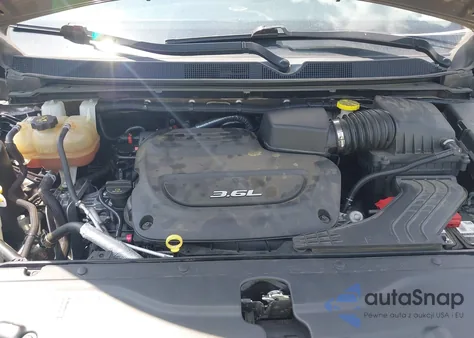 2017 Chrysler Pacifica Touring-L z USA, uszkodzony, nr VIN 2C4RC1BG9HR668654